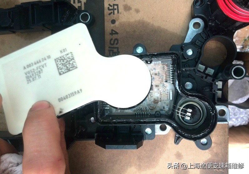 奔驰b200变速箱原地挂挡顿挫,奔驰b200臻藏版