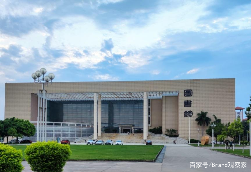 你不知道的广东财经大学,2021广东财经大学信息大数据一览图