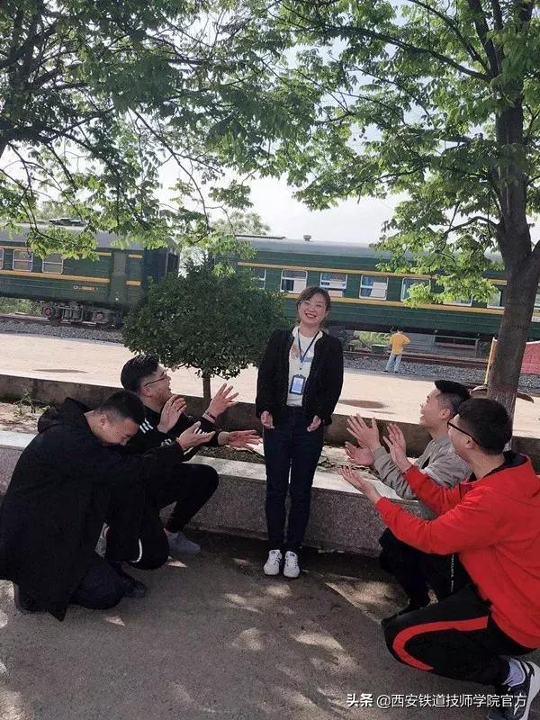西铁人物志|专业负责人刘茜专访