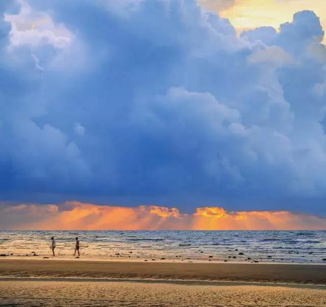 比鼓浪屿大12倍,比三亚安静10倍!这小岛最适合现在去,美轮美奂