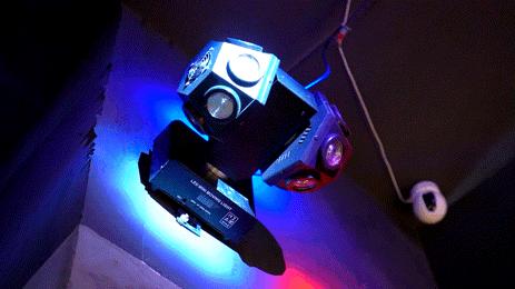 轰趴馆里的小型ktv多少钱,酒店式公寓轰趴棋牌馆