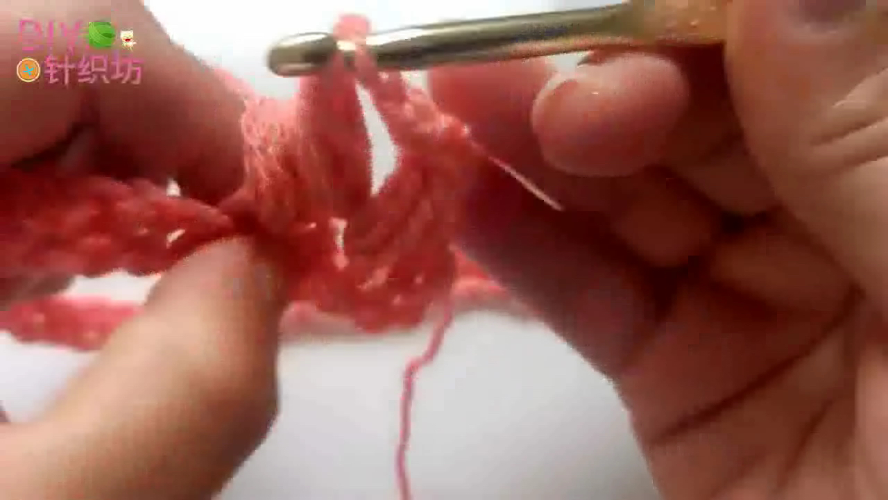 针织镂空三角围巾编织教程,针织围巾三角图案