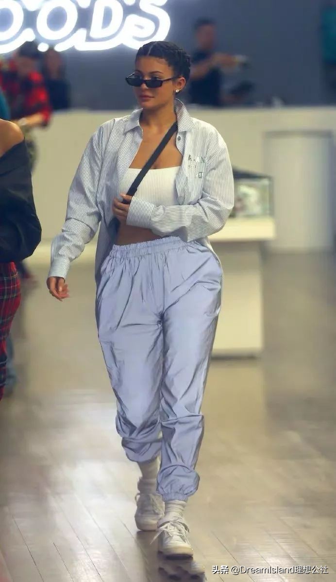 穿搭时尚明星同款,明星都在穿的超经典爆款