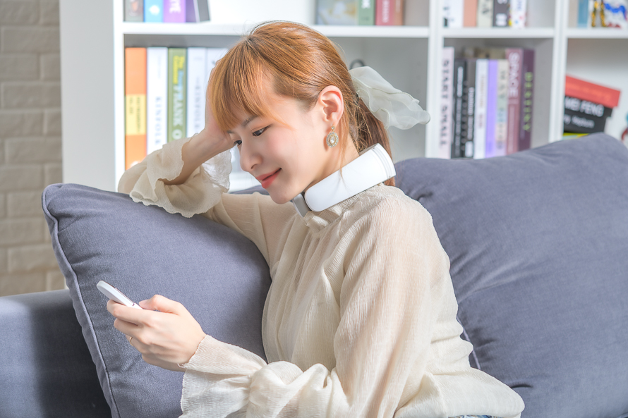 看电脑颈椎疼怎么按摩,使用按摩仪后颈椎肌肉酸痛正常吗