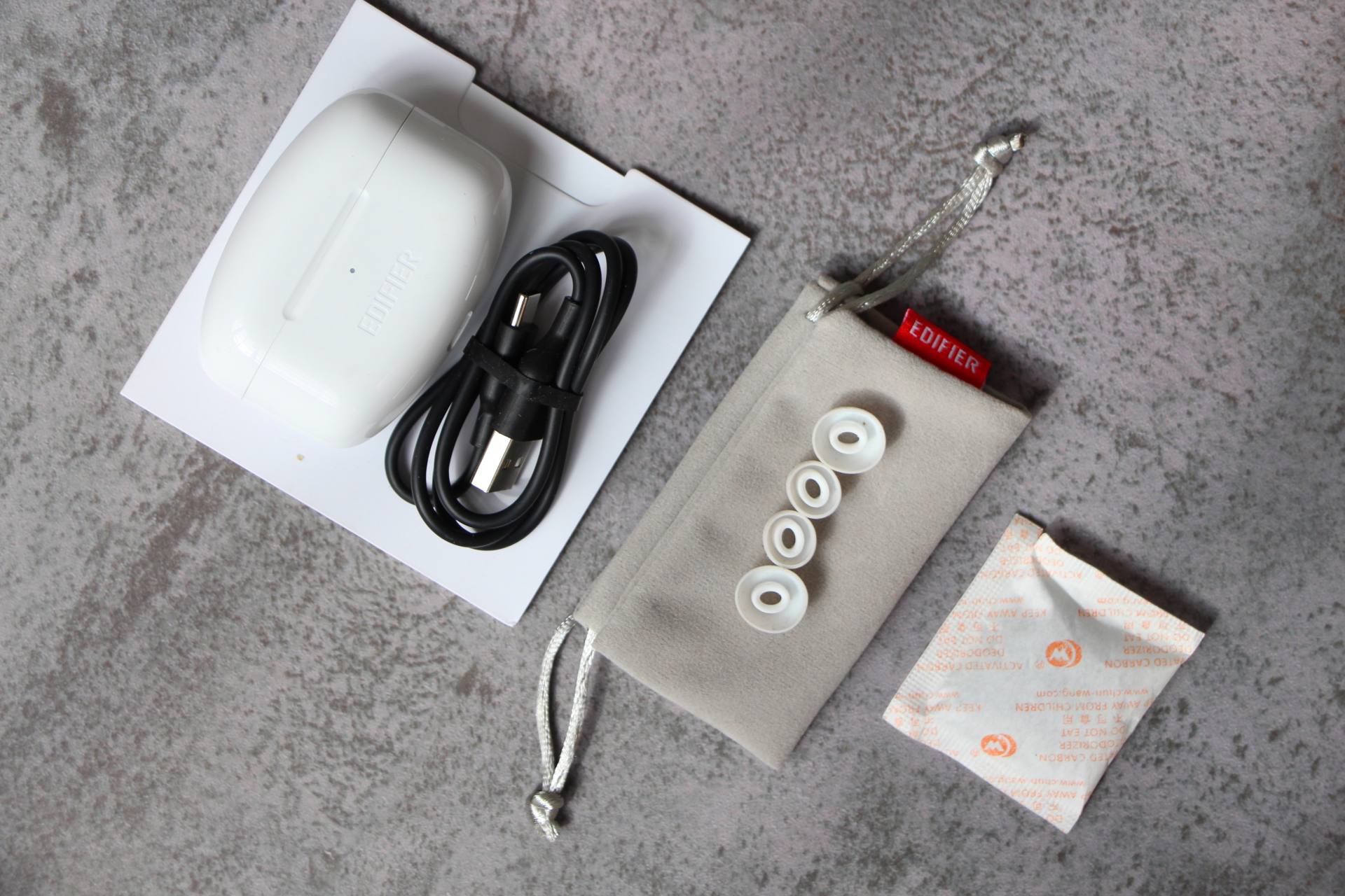 漫步者lollipodspro与airpodspro对比,漫步者lollipodspro和airpro差距