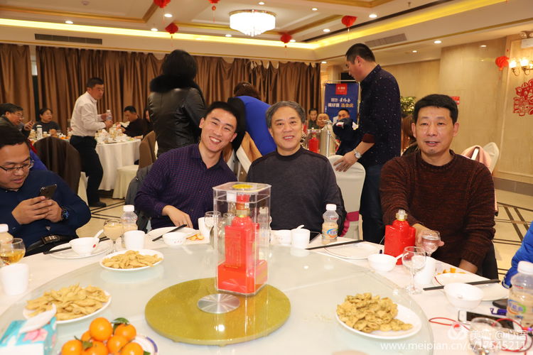 和年轻人在一起真好吗,和年轻人在一起真好