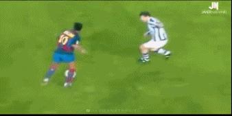 绿茵精灵罗纳尔迪尼奥,绿茵舞蹈小罗完整版