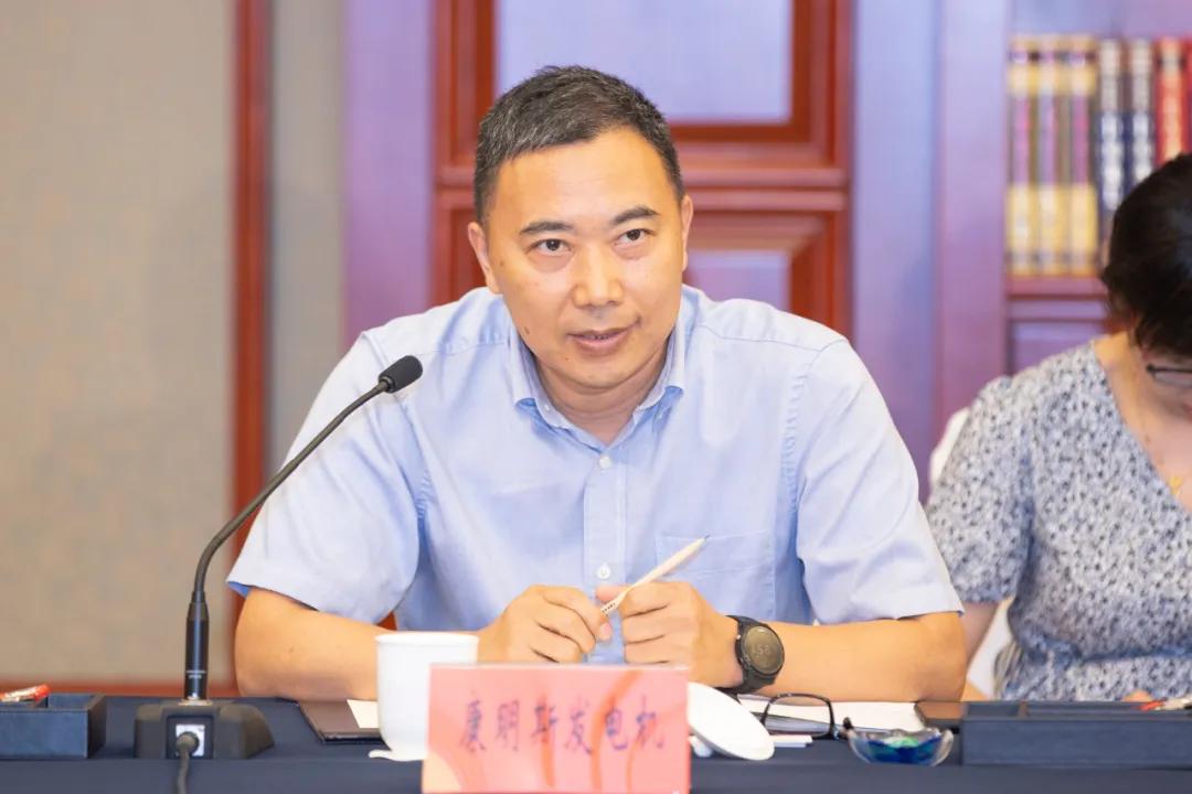 全力打造外商投资最满意城市！杜小刚主持召开全市重点外商投资企业座谈会