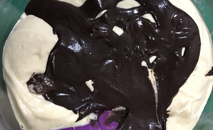 黑森林蛋糕配方教程,黑森林蛋糕如何烘焙