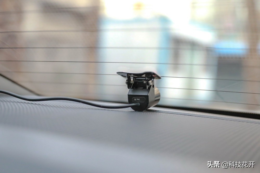 70迈流媒体记录仪10寸,70迈流媒体记录仪测评