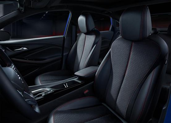 年轻人专属，高颜值配车联网，全新别克威朗Pro，13万不到