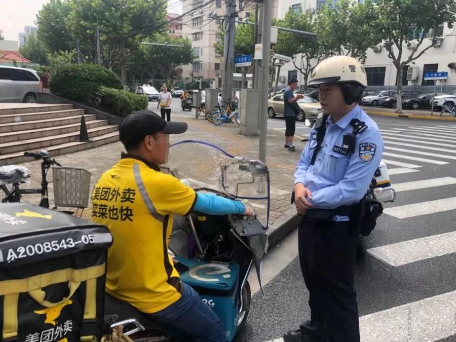 上海多名外卖骑手如何行政处罚,解决外卖骑手交通违法的措施