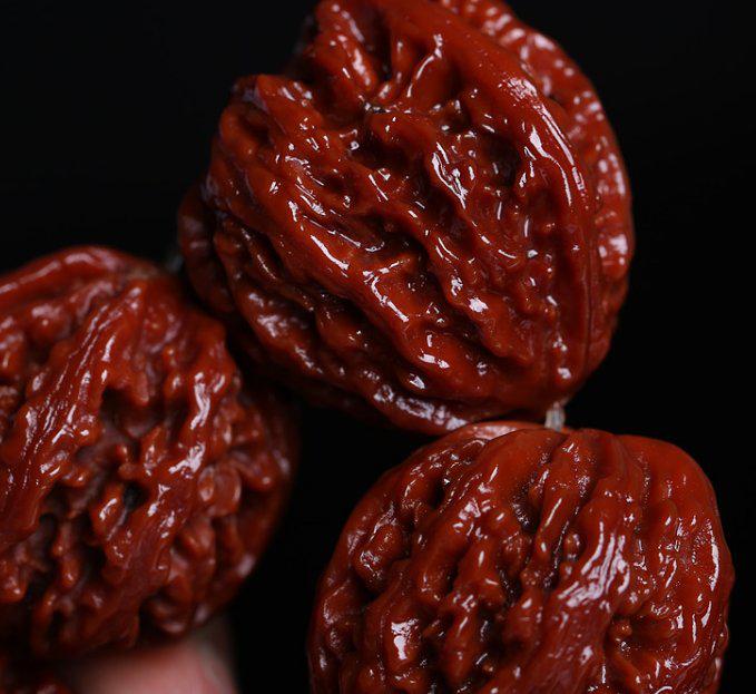 药水机刷的核桃怎么处理,机刷核桃跟手盘核桃区别