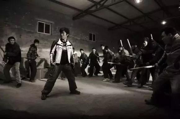 街头搏击配合技巧教学,街头格斗最实用的招数