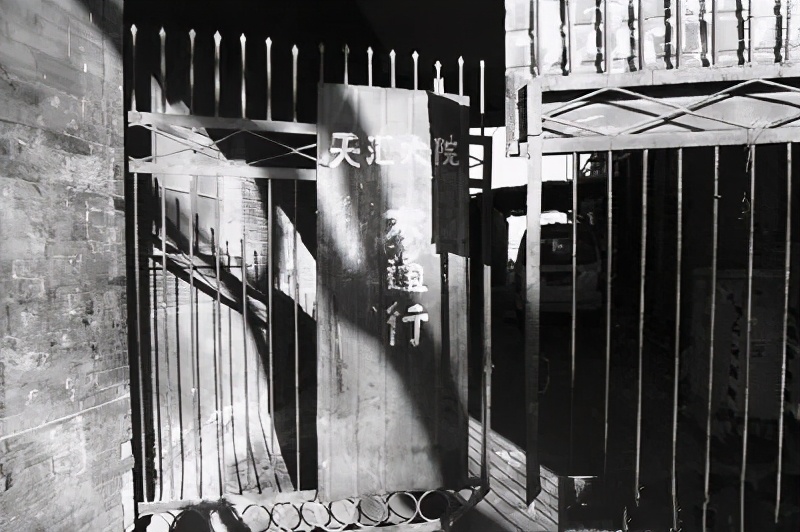 北京中轴线鼓楼和钟楼的位置,中轴线的故事讲解