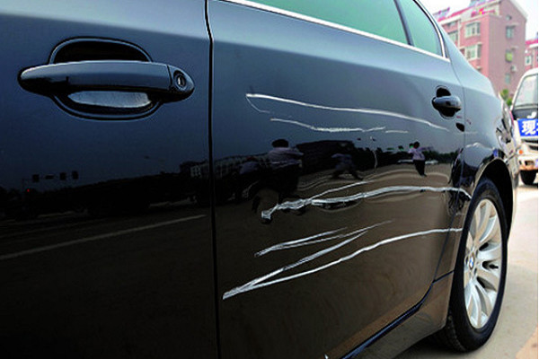 冬天洗车要不要去洗车店,天气冷的时候洗车店是怎么洗车的