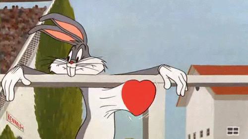 香水味道特别重,香水里有浓烈的味道