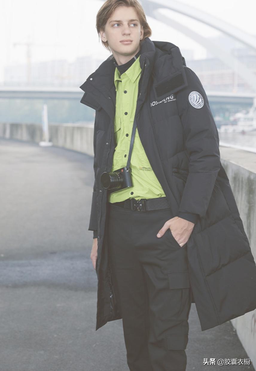 盟可睐moncler羽绒服男经典款式,盟可睐羽绒服真伪查询