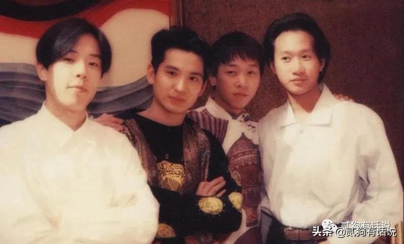 每个人的心中都有一片蓝天歌曲,一个人的海阔天空