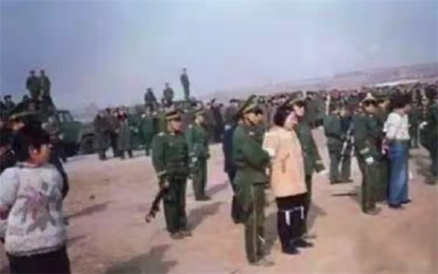 悍匪一分钟连杀7人真实事件,最冷血悍匪14年杀13人