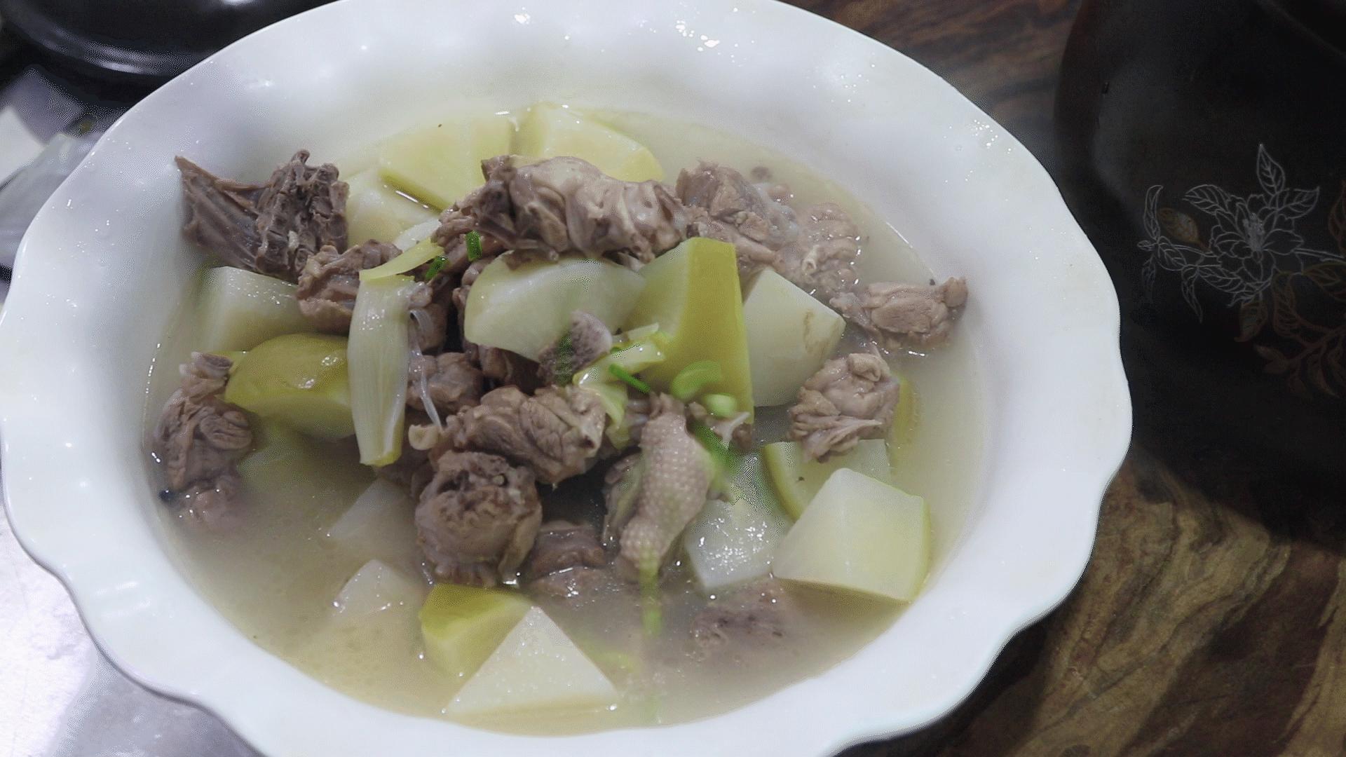 老鸭汤怎么做的好喝,老鸭汤怎样做好喝