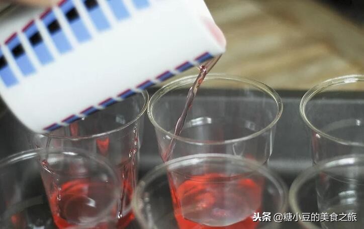小朋友吃的果冻做法,小朋友果冻制作