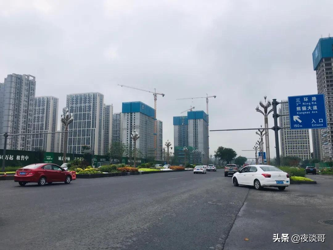 天府大道北延线有红绿灯吗,天府大道北延线改造后有红绿灯吗