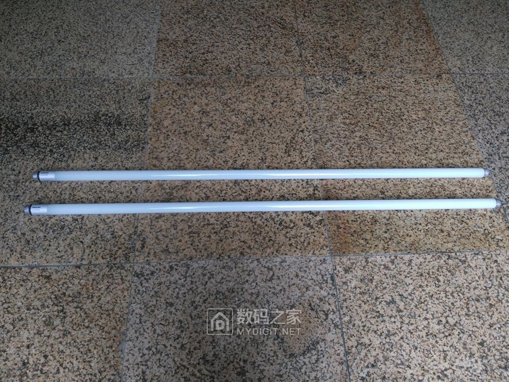 飞利浦一体日光灯拆解,飞利浦飞凡灯管维修