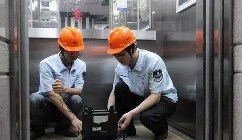 技术工人越来越少,为什么技术工人的工资越来越高了