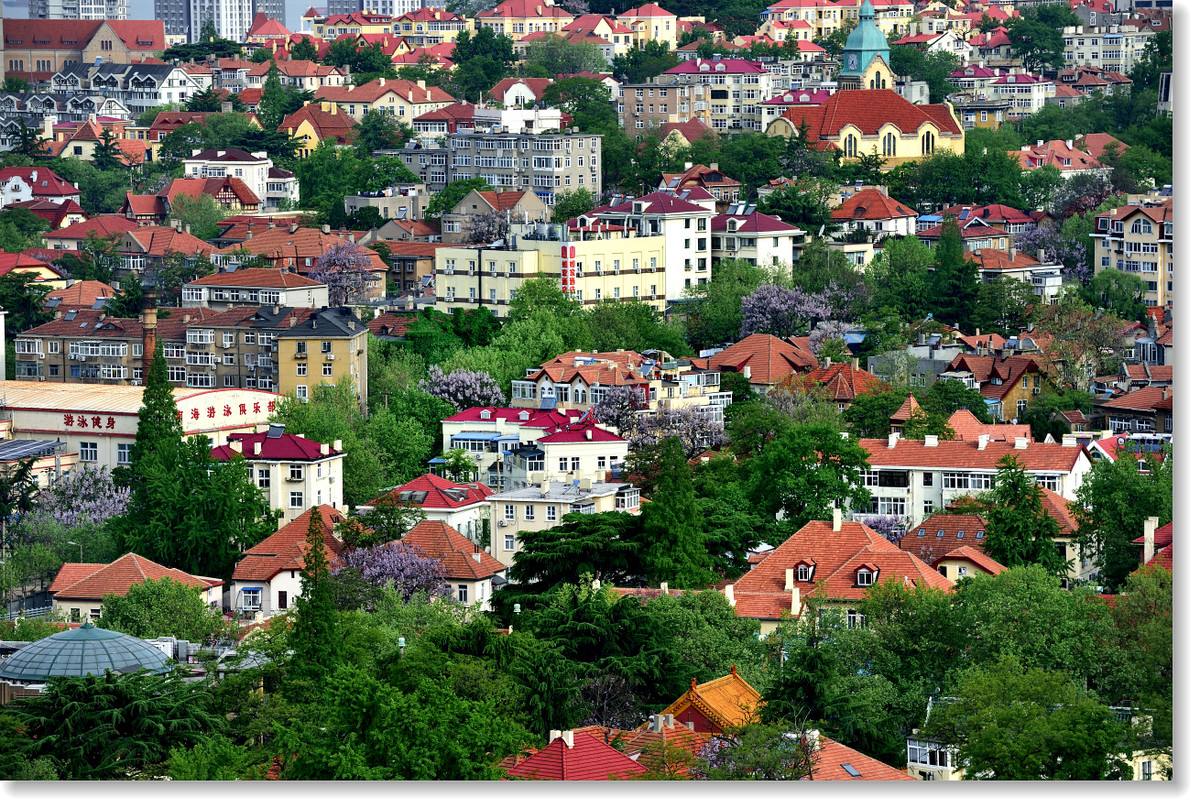 喝啤酒吃蛤蜊开启青岛的特色文化,青岛吃嘎啦喝啤酒的好地方