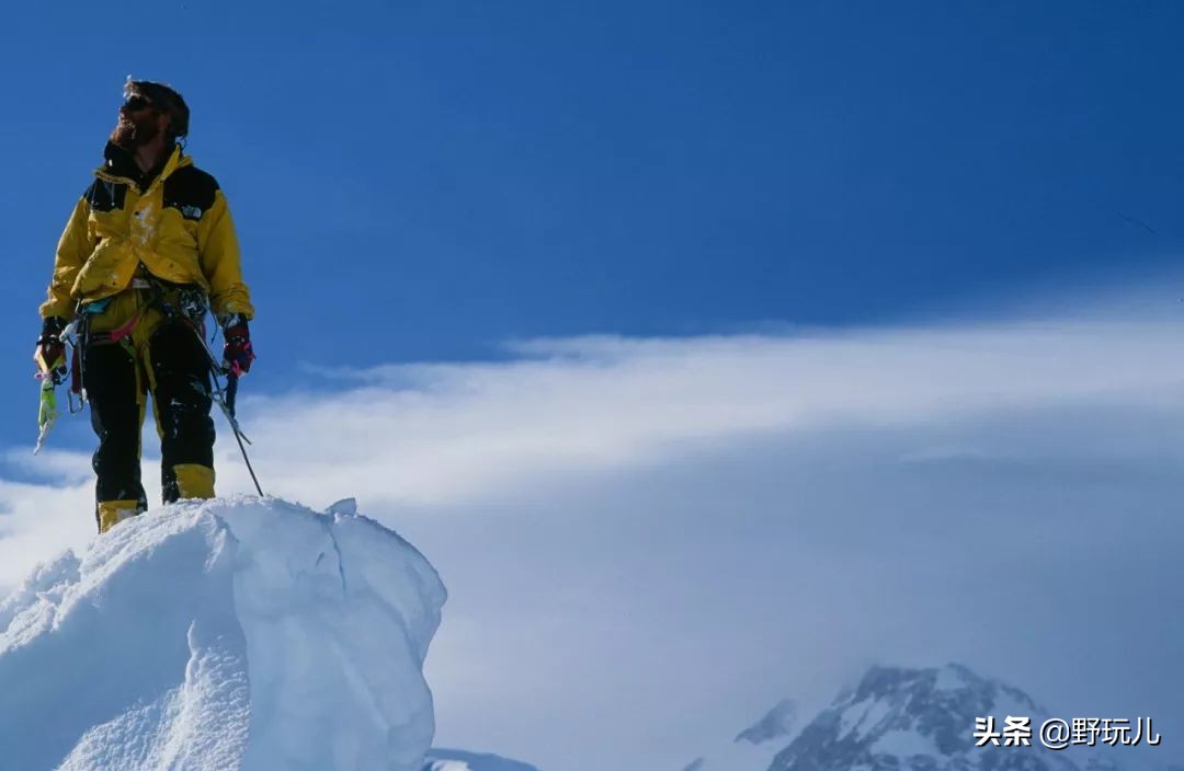 平价冲锋衣羽绒服推荐,冲锋衣羽绒服穿搭推荐