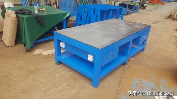 山东不锈钢工具柜定做价格,浦东新区不锈钢工具柜设备厂家