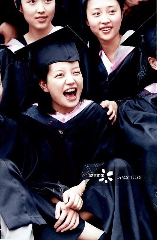 赵薇为啥演小燕子,赵薇演过什么节目