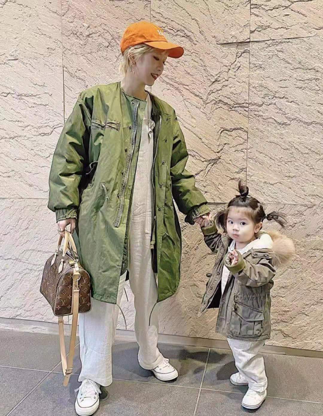 亲子装时髦母女,辣妈亲子装搭配