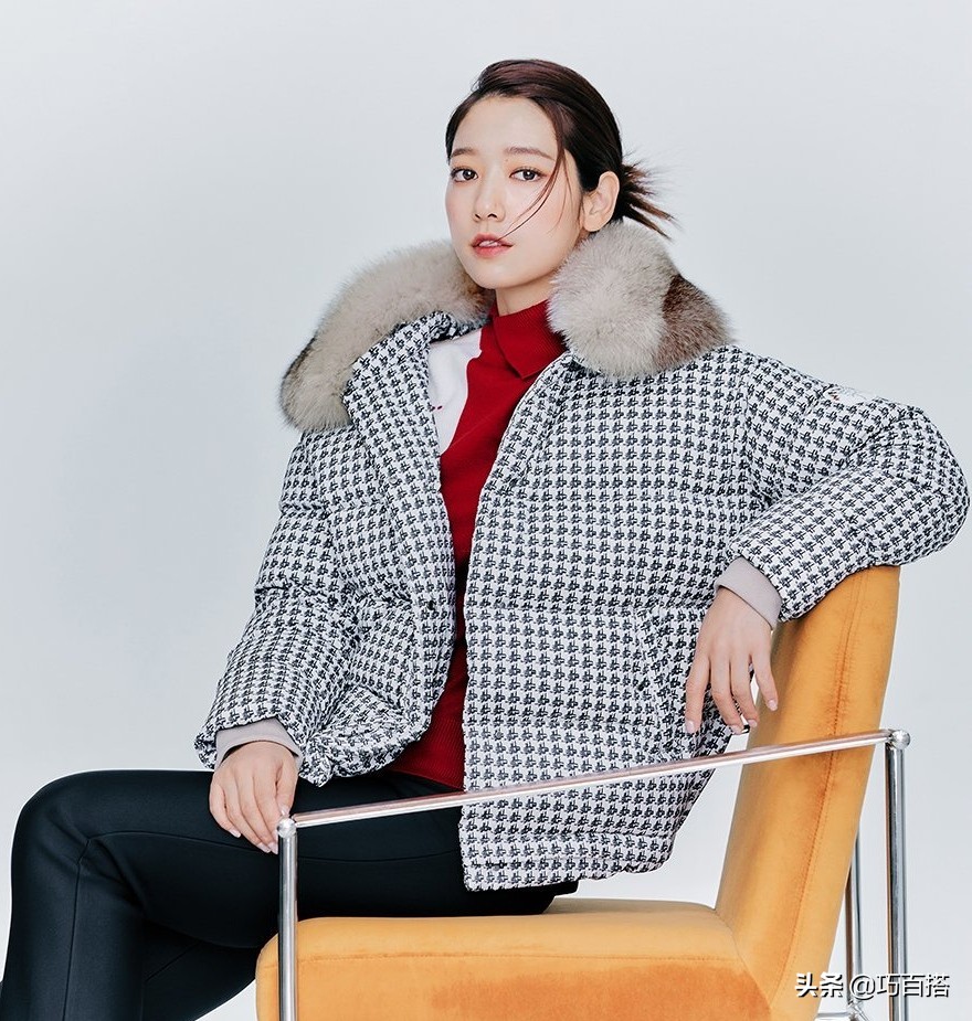 朴信惠黑衣服,朴信惠有没有整过容