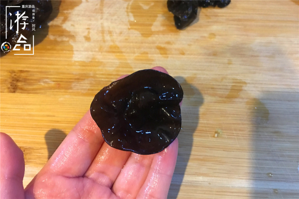 切出来的山药怎么样让它不会变黑,山药氧化变黑用什么方法使它不黑