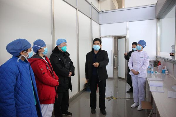 疫情防控重担在肩,投身于光荣且伟大的防疫工作