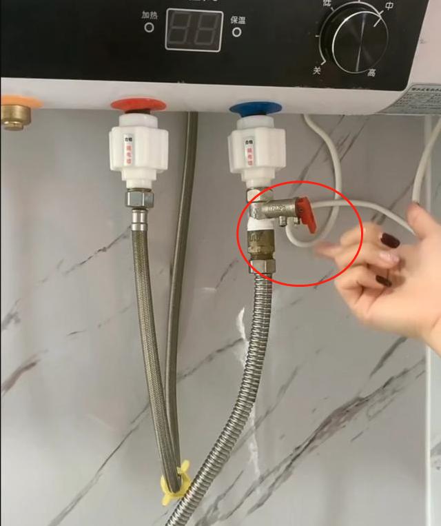 电热热水器使用不当爆炸事件,热水器在怎样情况下会爆炸