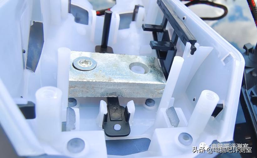 英菲克50块左右的鼠标,十五块钱的英菲克鼠标