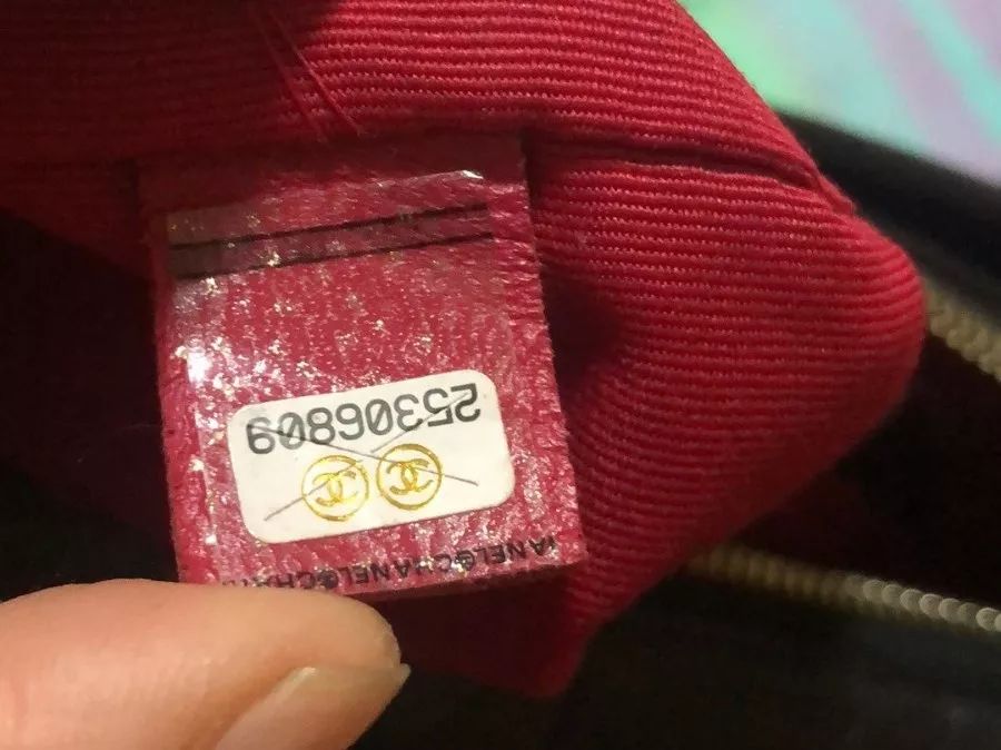 当奢侈品包包开始被“复刻”，品牌的独特性该如何区分？