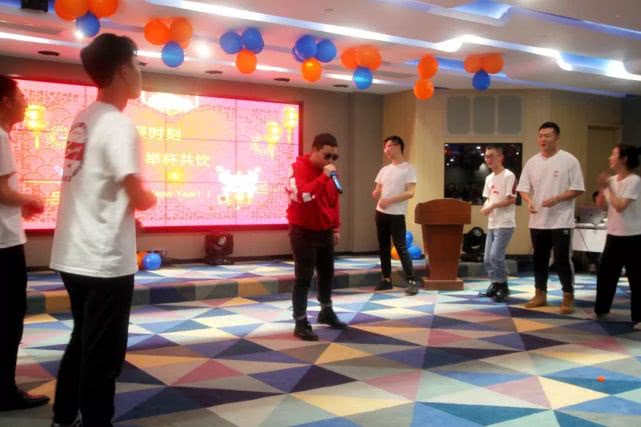 邻趣合作,邻趣五周年