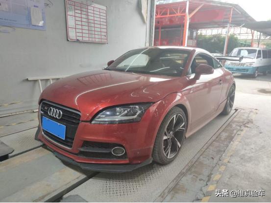 13W捡漏奥迪TT只为撩妹，却发现C柱有切割？检测师：心疼哥哥