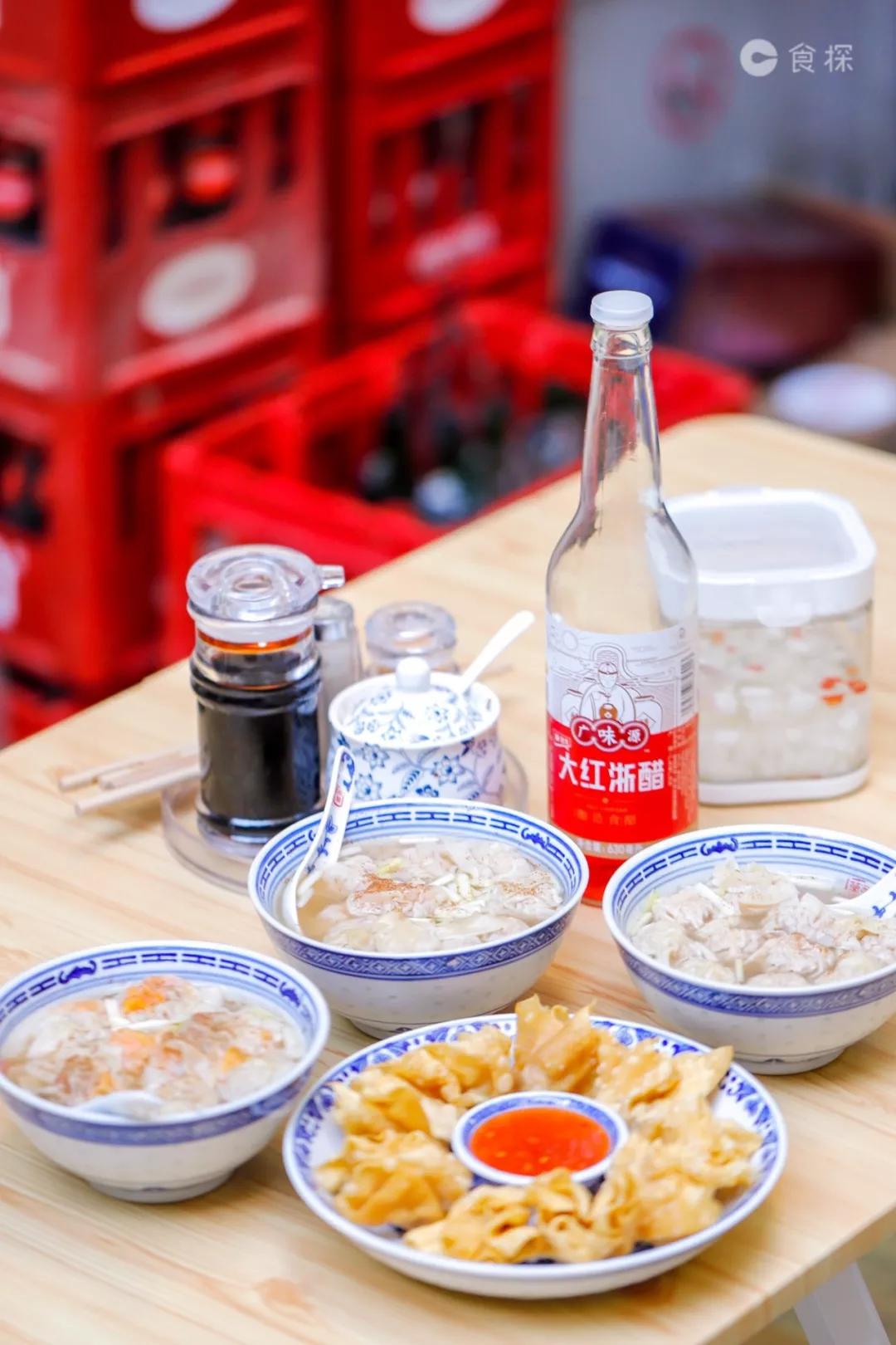 开在老居民楼里的火锅店,开在居民楼下的地道老火锅