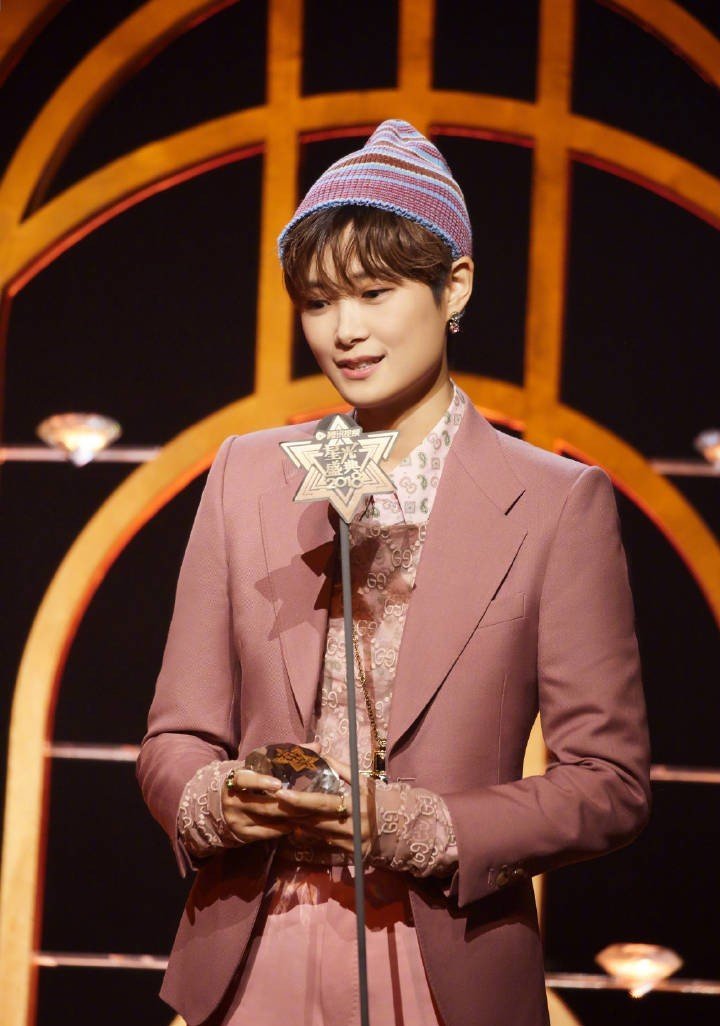 穿搭教戴帽,穿搭上学冬天