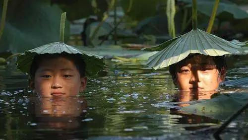 李现防晒喷雾呆萌好物,李现的护肤防晒喷雾