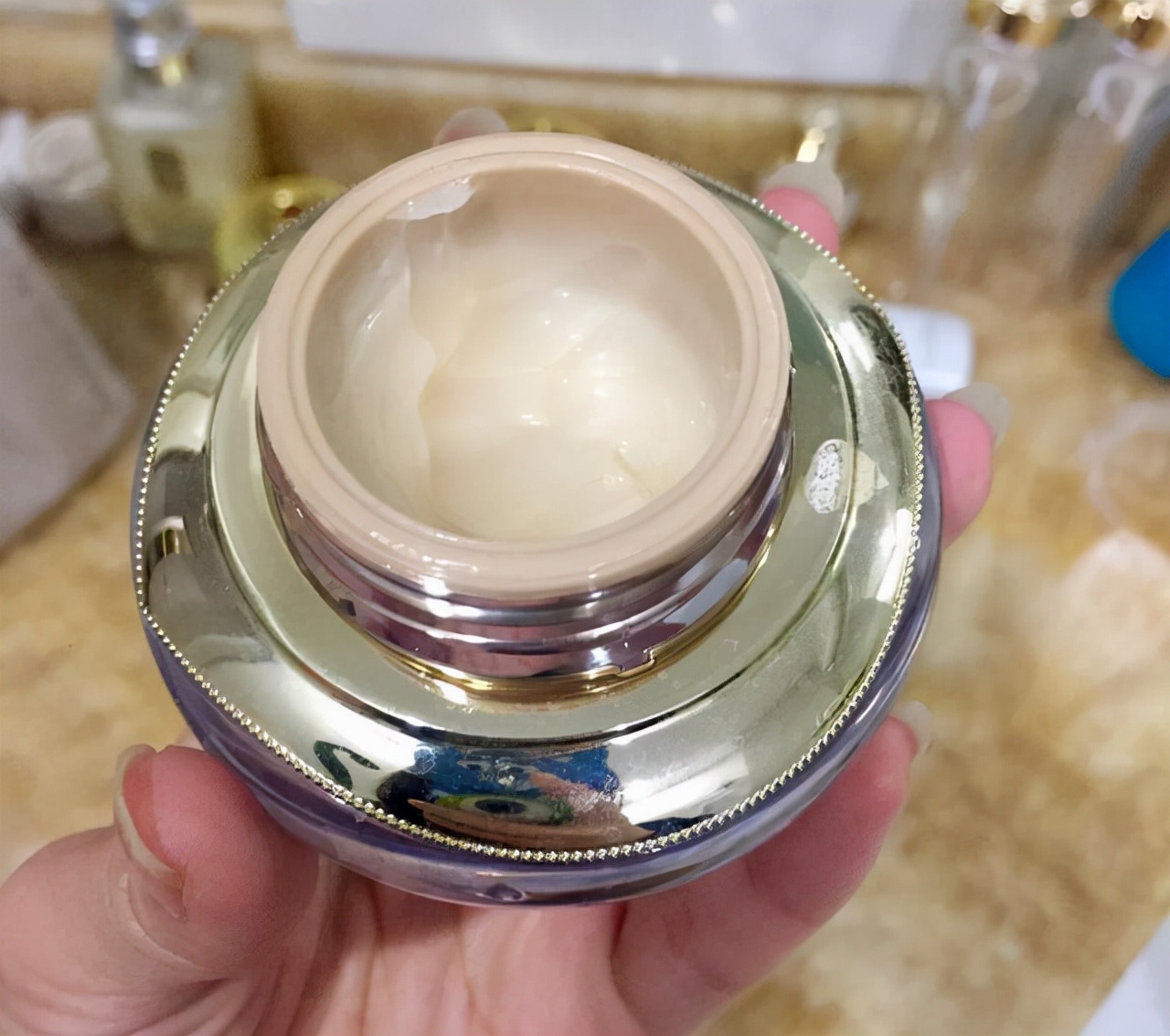 不差钱的人眼霜可以买这几款,40多岁眼霜推荐去细纹抗皱第一名