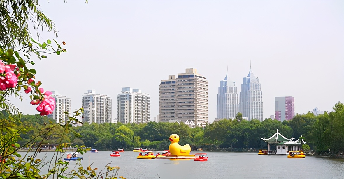 上海免费的旅游攻略,上海最实惠的免费旅游攻略