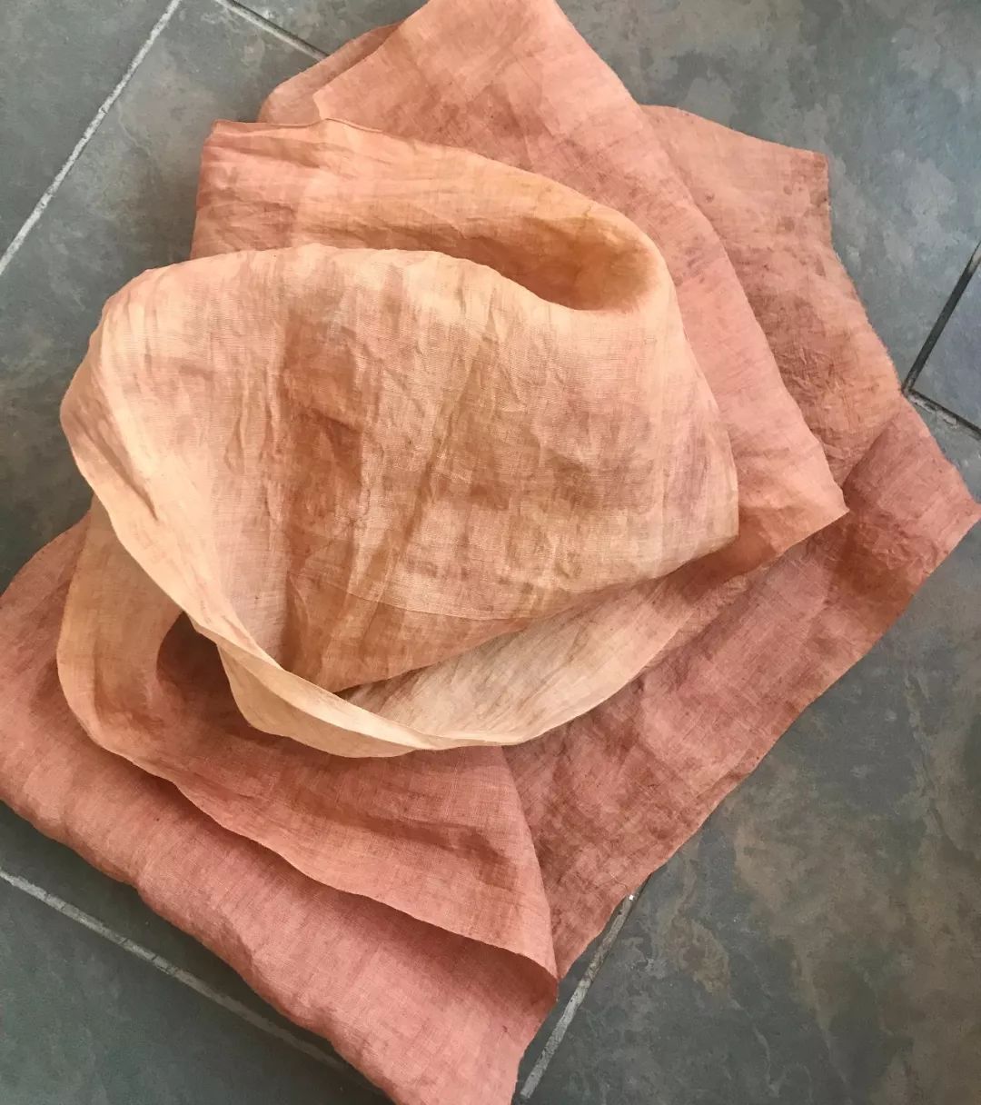 洋葱染发剂自制方法,衣物diy颜料