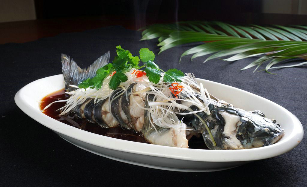 4万尾鲫鱼一年成本,鲫鱼一条成本多少钱