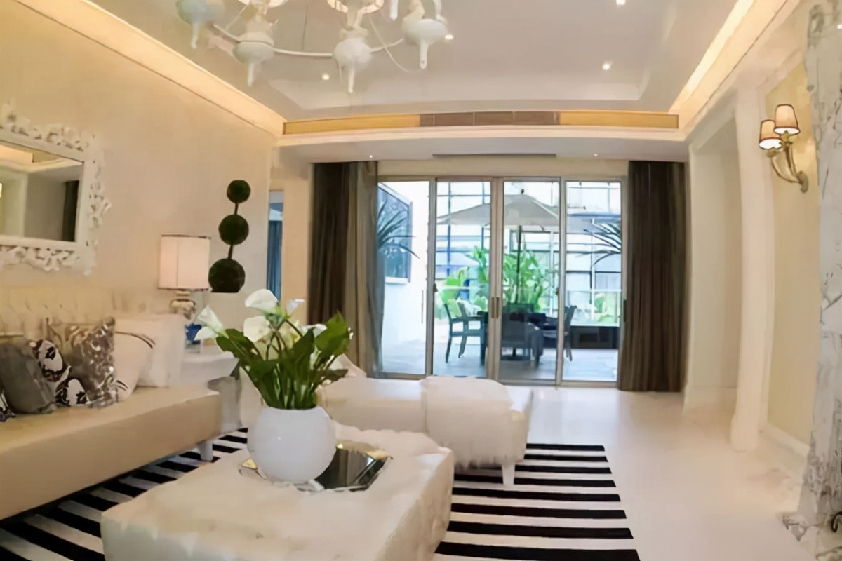 柜机空调显示fo怎么解决,5匹空调出现ed是什么故障